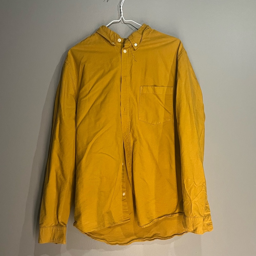 Men’s XL Yellow long sleeve